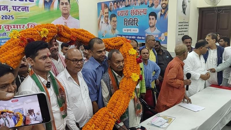 कांग्रेस के टिकट पर बाढ़ विधानसभा से चुनाव लड़ सकते हैं नीरज, कहा- सिपाही बन सकता है MLA