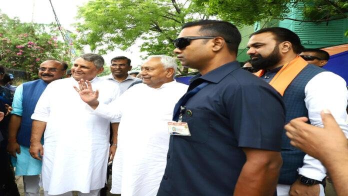 नीतीश मॉडल : पुलिस में हुआ वो सुधार, जो पूरे देश के लिए बन गई मिसाल!