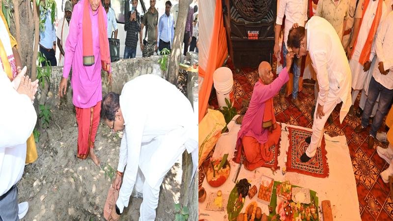 बेतिया रेलवे स्टेशन पर सांसद और DRM ने किया भूमि पूजन, 54 करोड़ की लागत से होगा निर्माण