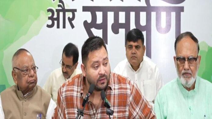 तेजस्वी ने फिर लगाए गंभीर आरोप, कहा- विजय सिन्हा के बाद सांसद वीणा देवी के पास 2 वोटर कार्ड