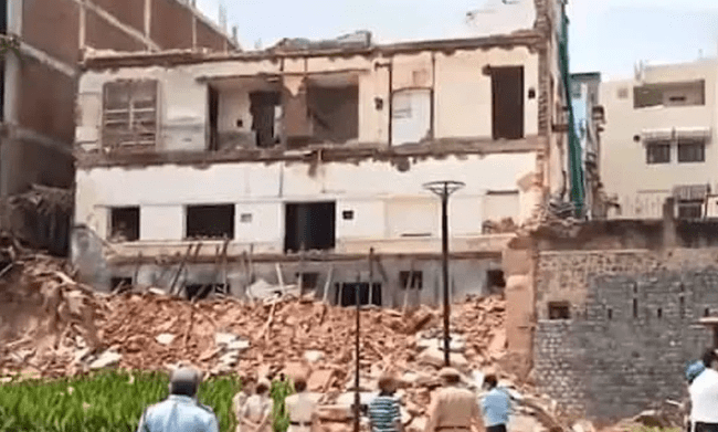 Breaking : दिल्ली के दरियागंज में तीन मंज़िला इमारत का हिस्सा ढहा, तीन मजदूरों की दर्दनाक मौत...