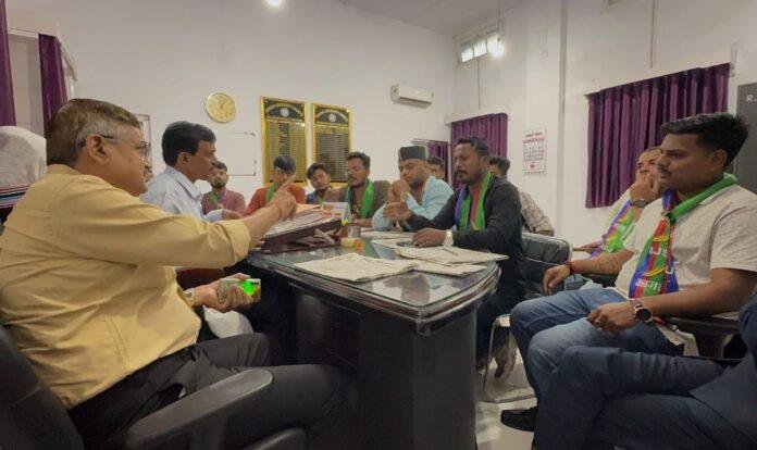 Ranchi : रांची विश्विद्यालय में सेमेस्टर-4 भूगोल की कॉपी गायब! आजसू ने कर दी तालाबंदी