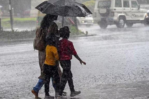 Jharkhand Weather Today : रुको जरा अभी बारिश खत्म नहीं हुई है, गर्जन के साथ इस दिन तक बारिश की चेतावनी...