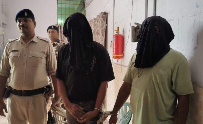 l7u Bokaro Crime : आस्था ज्वेलर्स में हुई करोड़ों की लूटकांड का खुलासा, 11 अपराधी सलाखों के पीछे...