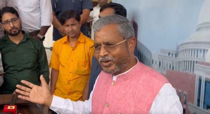 RIMS-2 विवाद पर भड़के बाबूलाल-आदिवासियों का आवाज दबाना चाहती है हेमंत सरकार...