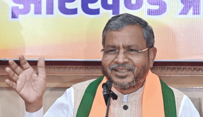 Jharkhand Liquor Scam : शराब घोटाले में ACB की जांच पर सवाल! बाबूलाल ने सीएम हेमंत सोरेन को लिखा पत्र, कर दी CBI जांच की मांग
