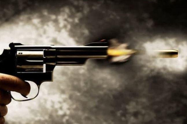 Breaking : वाइन शॉप के पास अज्ञात अपराधियों ने की अंधाधुन फायरिंग, संचालक घायल...