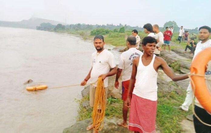 Bokaro : दामोदर नदी में डूबा जिलाबल का जवान, नहाने के दौरान हादसा...