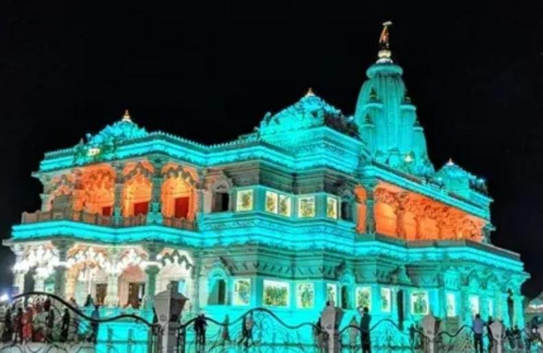 Ranchi Durga Puja 2025: कांके से अरगोड़ा चौक तक 7 KM रूट में देखें 8 भव्य पूजा पंडाल, पार्किंग व ट्रैफिक की पूरी व्यवस्था