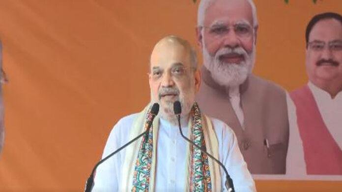 डेहरी में गरजे शाह, कहा- लालू की सरकार ने किया चारा घोटाला, वर्करों में भरा जोश