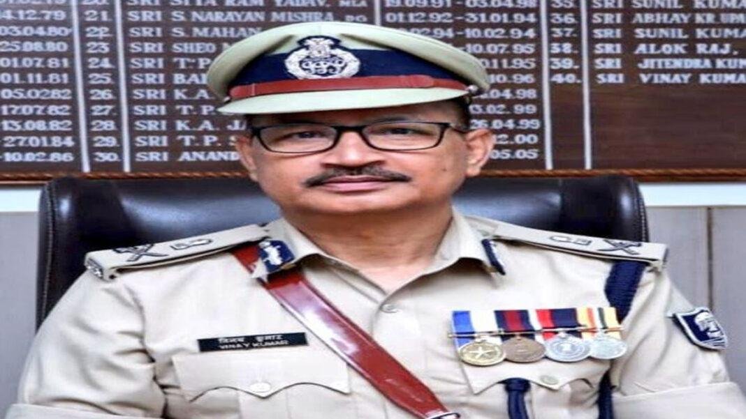 DGP ने कहा- बिना लाइसेंस के नहीं होगी मूर्ति विसर्जन या नहीं निकलेगा कोई जुलूस