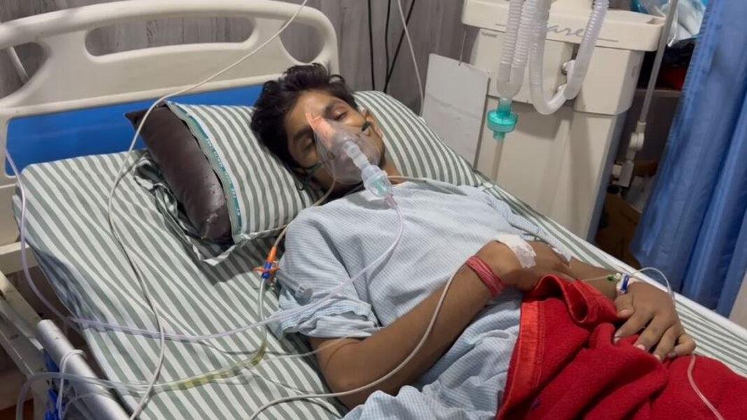 दोस्त की पिटाई का बदला, मेले के दौरान युवक को मारी गोली, स्थिति नाजुक