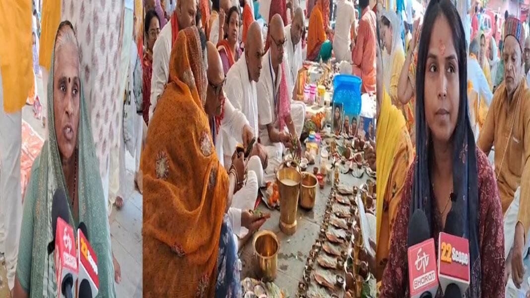 पितृपक्ष मेला : गयाजी में देवघाट पर आज 50 हजार से भी अधिक तीर्थयात्री कर रहे हैं पिंडदान