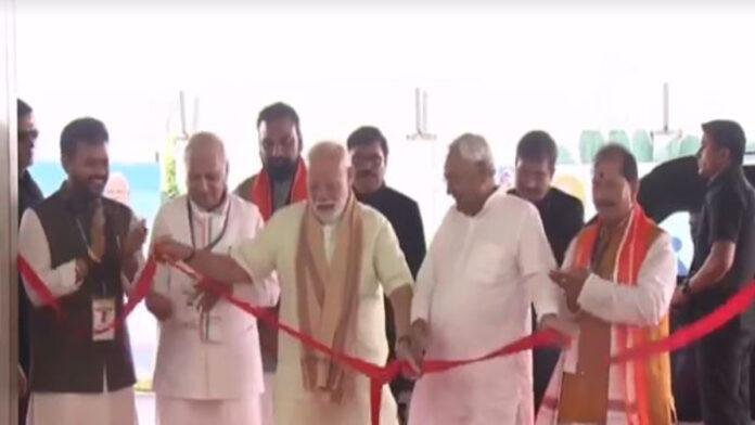 PM-Purnia Breaking : प्रधानमंत्री नरेंद्र मोदी ने पूर्णिया हवाई अड्डे के नए टर्मिनल भवन का किया उद्घाटन
