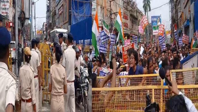 Patna TET Student पटना में TRE-4 अभ्यर्थियों का हल्लाबोल, सड़कों पर भारी पुलिस बल तैनात