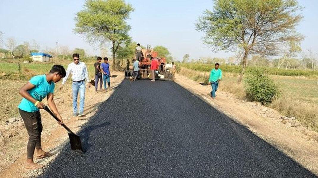 20 वर्षों में बिहार ने बुना ग्रामीण सड़कों का मजबूत नेटवर्क