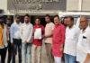 घाटकुसंभा को बाढ़ ग्रस्त घोषित करें सरकार, युवाओं ने बुलंद किया आवाज, DM से मिले लोग