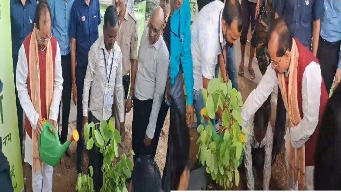 विजय सिन्हा का तेजस्वी पर तीखा हमला- बिहार अधिकार यात्रा को बताया नौटंकी