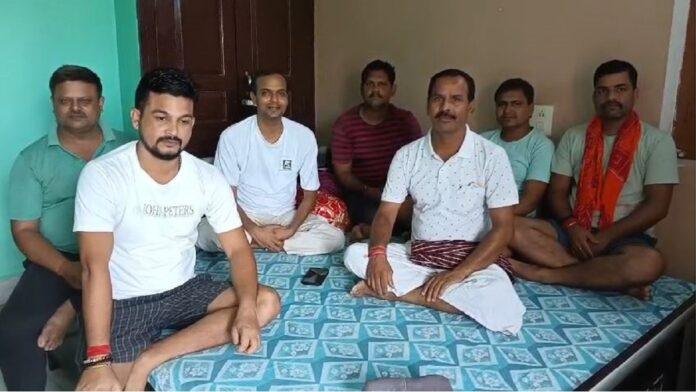 mokama 22 मोकामा में टूटा दबंगों का कहर, मुखिया प्रत्याशी सह ठेकेदार हैं पीड़ित