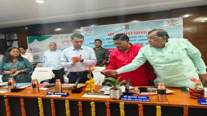 जिला जल व स्वच्छता समिति एवं (नमामि गंगे) भोजपुर के संयुक्त तत्वाधान में स्वच्छता सेवा-2025 का शुभारंभ