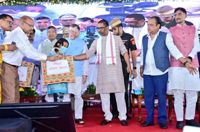 Ranchi : महिला सशक्तिकरण से ही देश की प्रगति संभव-सीएम हेमंत सोरेन ने ‘स्वस्थ नारी सशक्त परिवार’ अभियान का किया शुभारंभ