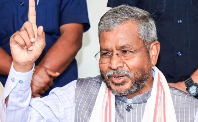 Jharkhand Politics : गौ तस्करी पर बाबूलाल मरांडी का बड़ा हमला-