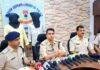 Jamshedpur: कदमा में बड़ी वारदात की साजिश नाकाम, अवैध हथियार के साथ चाचा-भतीजा गिरफ्तार Jamshedpur