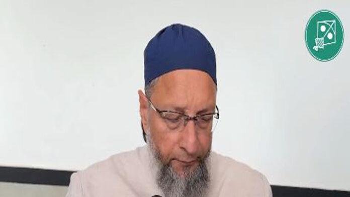 ओवैसी की पार्टी ने जारी की पहली लिस्ट, 2 गैर मुस्लिमों को भी टिकट