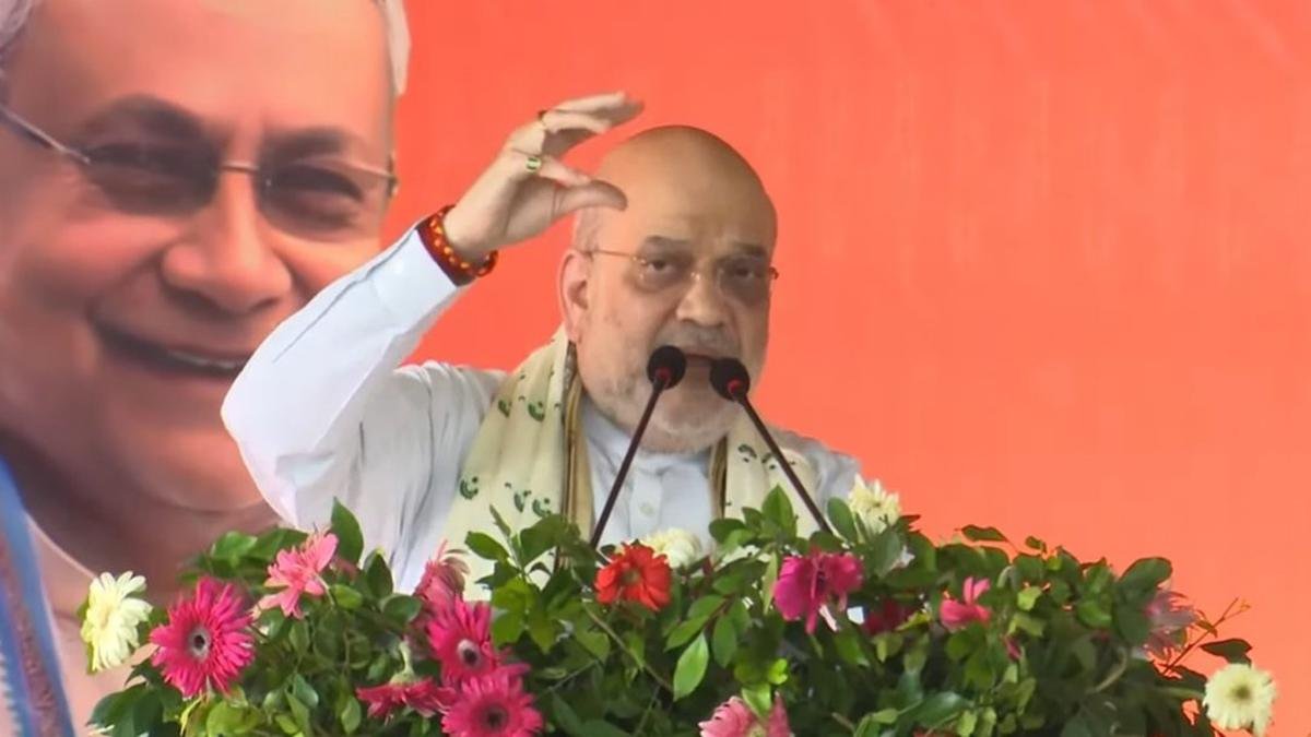 सिवान में गरजे शाह, कहा- ये भूमि महान राजेंद्र बाबू की भूमि है, लालू-राबड़ी के जंगलराज को वर्षों तक सहा है 4 22Scope News Amit Siwan 2 22Scope News