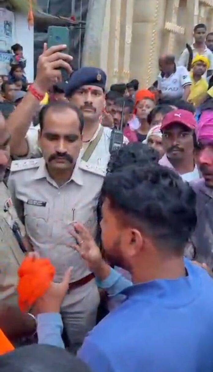 साउंड गाड़ी जब्त होने से रुका मूर्ति विसर्जन