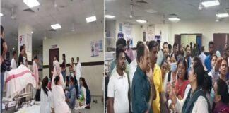 GMCH में डॉक्टरों की गुंडागर्दी , शव को बनाया बंधक, गुस्साये परिजनों ने किया हंगामा, प्रदर्शन से ओपीडी सेवा ठप्प GMCH में डॉक्टरो की गुंडागर्दी , शव को बनाया बंधक, गुस्साये परिजनों ने किया हंगामा, प्रदर्शन में ओपीडी सेवा ठप्प