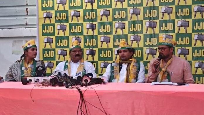 चुनावी बिगुल फूंके तेज प्रताप, जारी की पहली लिस्ट, महुआ से लड़ेंगे चुनाव