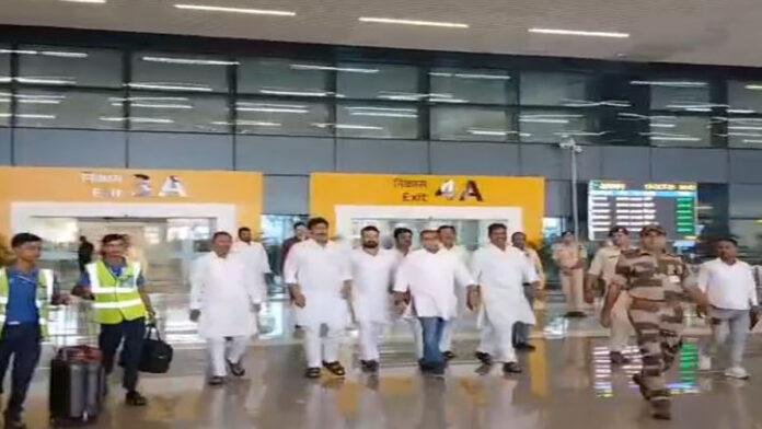 चिराग की पार्टी के संभावित उम्मीदवारों की लिस्ट, सांसद की बेटी कोमल का भी नाम