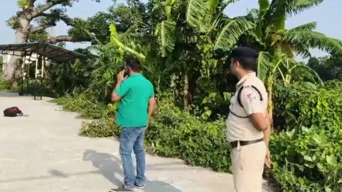 प्रेमी जोड़े का शव रेलवे ट्रैक से हुआ बरामद, पुलिस जांच में जुटी