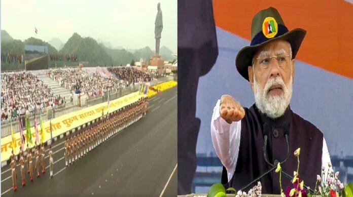 एकता दिवस : लौह पुरूष की जयंती पर पीएम मोदी ने दी श्रद्धांजलि, जानिये सरदार पटेल का जीवन परिचय एकता दिवस : लौह पुरुष की जयंती पर पीएम मोदी ने दी श्रद्धांजलि, जानिए सरदार पटेल का जीवन परिचय