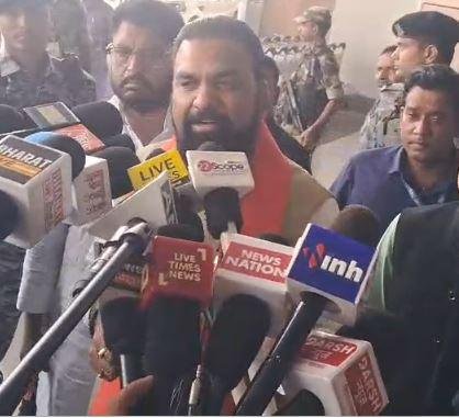 “15 साल तक बिहार को लूटा, अब सपना दिखा रहे हैं”- उपमुख्यमंत्री सम्राट चौधरी का महागठबंधन पर बड़ा हमला