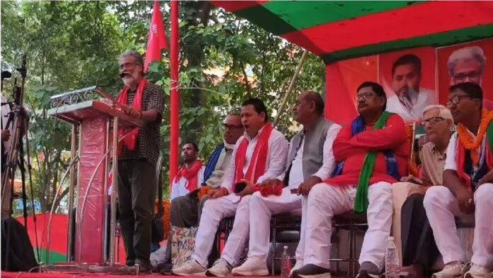 भोजपुर की चुनावी सभा में गरजे माले महासचिव दीपांकर और तुषार गांधी, बोले - सभी सात सीटों पर जीतेगा में इंडिया गठबंधन भोजपुर की चुनावी सभा में गरजे माले महासचिव दीपांकर व तुषार गांधी, बोले- सभी 7 सीटों पर जीतेगा में INDIA गठबंधन