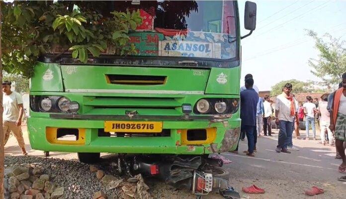 Bokaro Road Accident: भीषण सड़क हादसा, एक की मौत, NH-23 घंटों रहा जाम