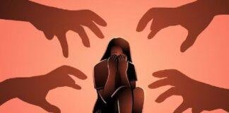 शर्मनाकः नाबालिग के साथ गैंगरेप, एक महिला साजिशकर्ता और तीन आरोपी गिरफ्तार शर्मनाकः नाबालिग के साथ गैंगरेप, एक महिला साजिशकर्ता और तीन आरोपी गिरफ्तार