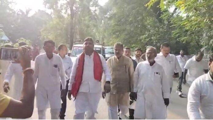 नामांकन किए बगैर ही लौटे मंत्री जयंत राज, एक मिनट की देरी बनी वजह