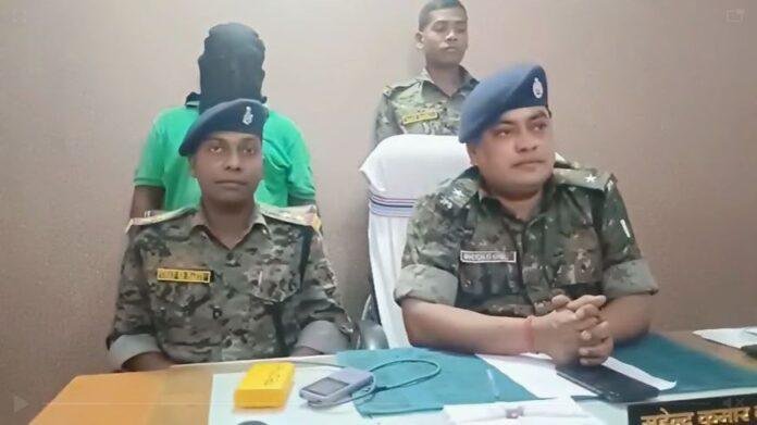 man arrested with brown sugar Gumla: Brown Sugar के साथ एक आरोपी गिरफ्तार, 12 ग्राम ब्राउन शुगर बरामद