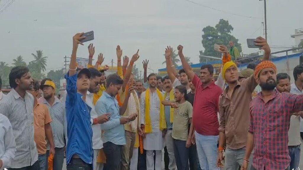 प्रशांत किशोर का रोड शो, कहा जन सुराज ही है असली विकल्प 4 22Scope News me22 22Scope News