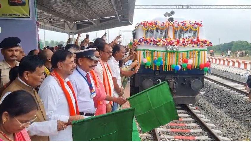 s1 राष्ट्रीय दृष्टि – देश की बात, सच्चाई के साथ