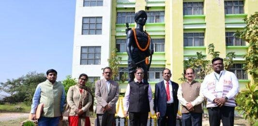 सीयूजे में ‘Swabhimani Birsa 2025’ का समापन: Birsa Munda 150th Birth Anniversary पर Tribal Culture का अद्भुत प्रदर्शन