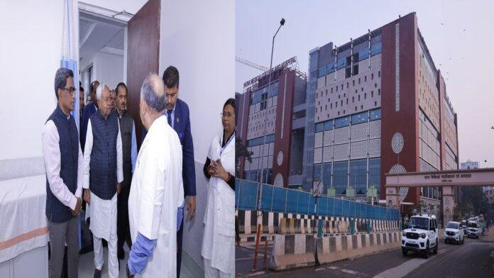 मुख्यमंत्री ने पीएमसीएच स्थित आपातकालीन इकाई भवन का किया निरीक्षण, अधिकारियों को दिये आवश्यक दिशा-निर्देश