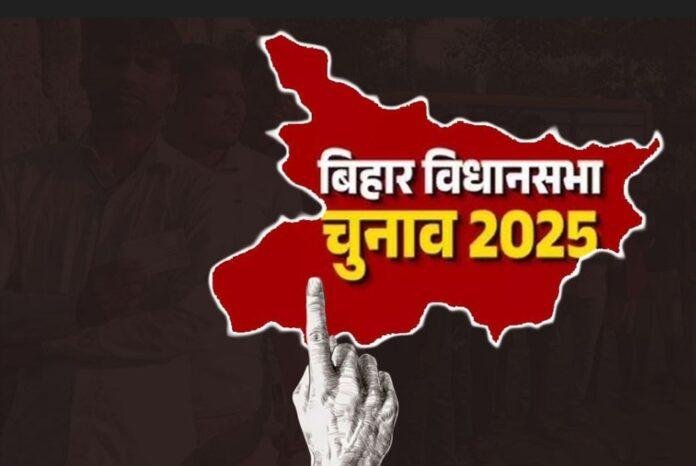 मतगणना केन्द्र पर पहुँचा अधिकारियों का कुनबा, थोड़ी देर में शुरू होगा मतगणना कार्य