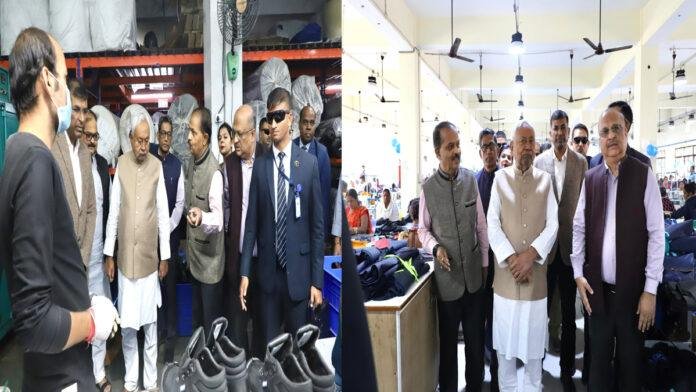 मुख्यमंत्री ने हाजीपुर औद्योगिक क्षेत्र का भ्रमण कर औद्योगिक इकाइयों का किया निरीक्षण