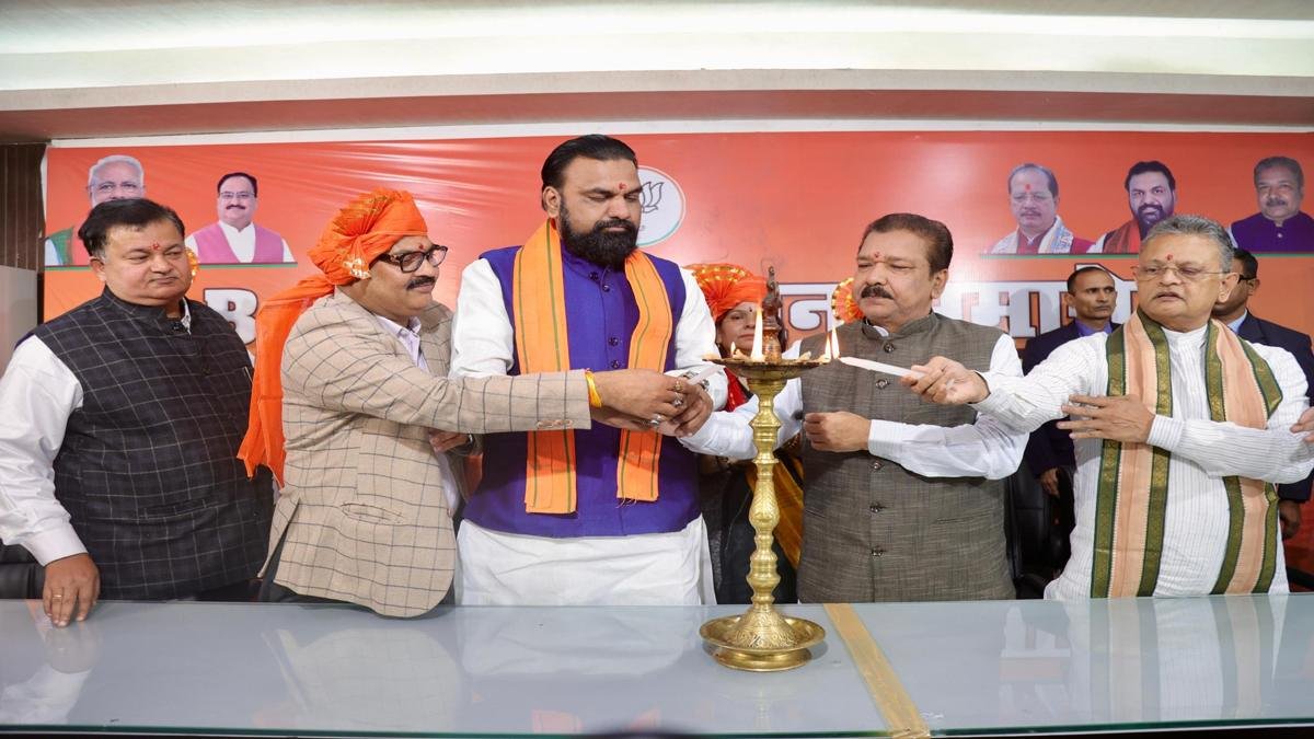 प्रदेश भाजपा कार्यालय में BLA–1 सम्मान समारोह का आयोजन, सम्राट व दिलीप रहे मौजूद 1 22Scope News Dilip 1 1 22Scope News