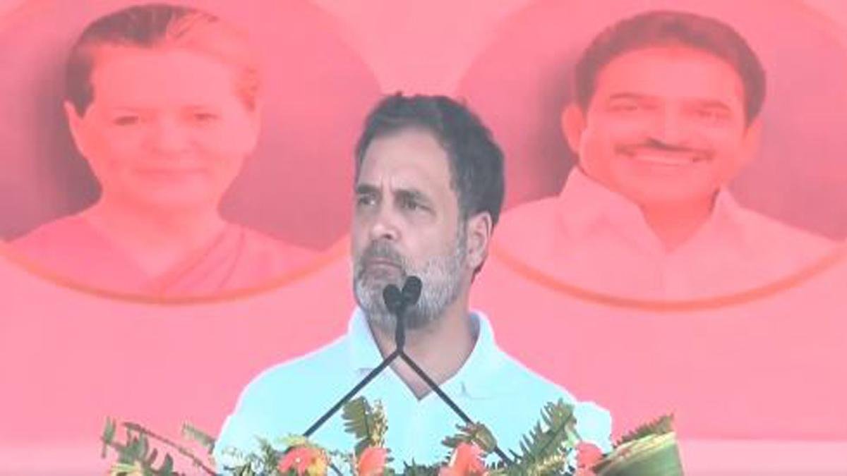 किशनगंज में गरजे राहुल, कहा- मोदी के खून में नफरत है, वे लोगों को चाहते हैं बांटना 3 22Scope News Kishanganj Rahul 1 22Scope News