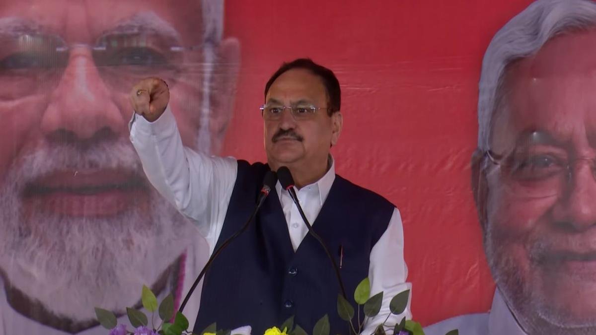 नरकटियागंज में बोले जेपी नड्डा- मोदी के आशीर्वाद से नीतीश ने बिहार को दिया 'HIRA' 5 22Scope News Nadda Bagaha 3 22Scope News